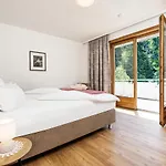 Schwarzvilla