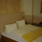 Schwarzvilla