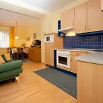 Schwarzvilla *