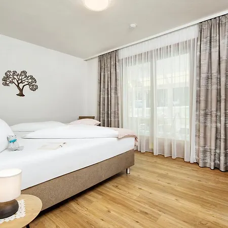 Апартаменты Schwarzvilla