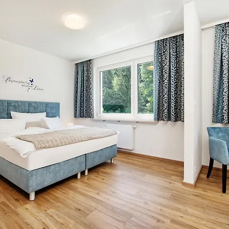 Schwarzvilla Апартаменты Фельден-ам-Вёртер-Зе