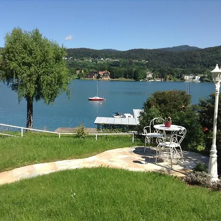 Schwarzvilla Фельден-ам-Вёртер-Зе