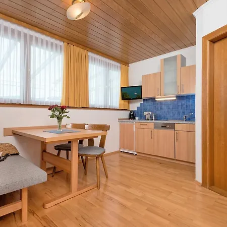 Schwarzvilla Daire *