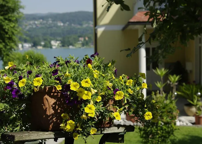 Appartement Schwarzvilla Velden am Wörther See