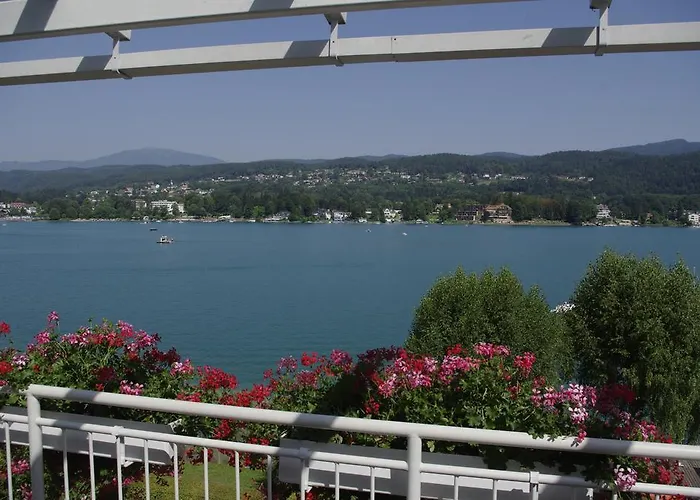 Schwarzvilla Appartement