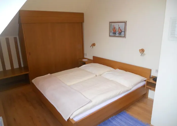 Appartement Schwarzvilla Velden am Wörther See