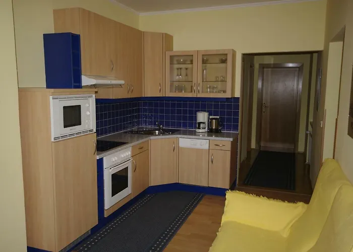 Schwarzvilla * Velden am Wörther See